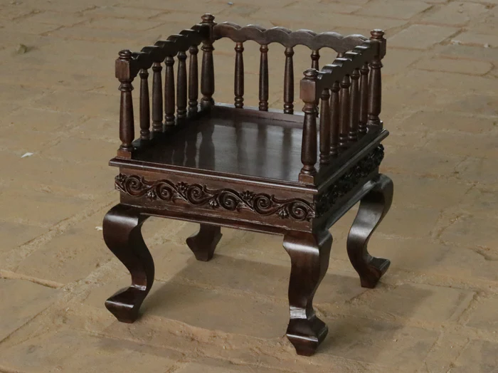 Glorious Dark Brown Finished Single Sofa - Image 4