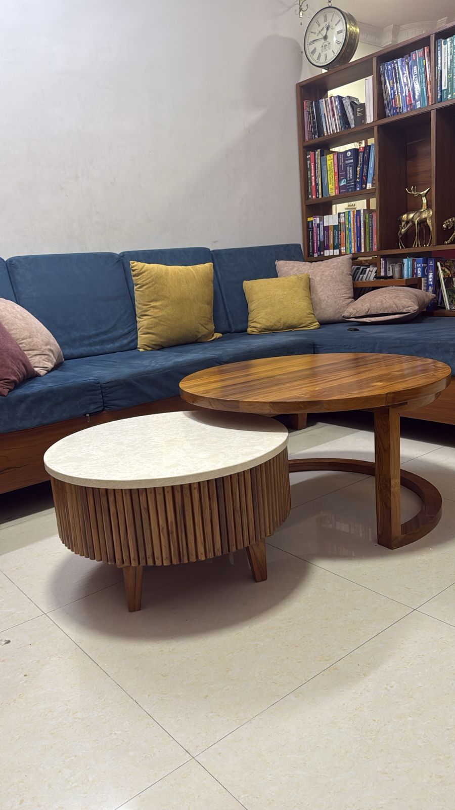 Center table - Image 5